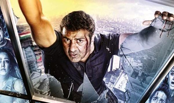 ghayal once again,sunny deol  వచ్చి పదహారేళ్ళు అయినా సినిమా క్రేజ్ తగ్గలేదు!